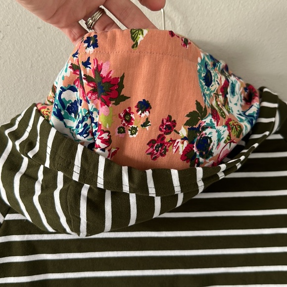 Ampersand Avenue Double Hood Hooded Sweatshirt Floral & Striped Green Medium - Picture 11 of 15